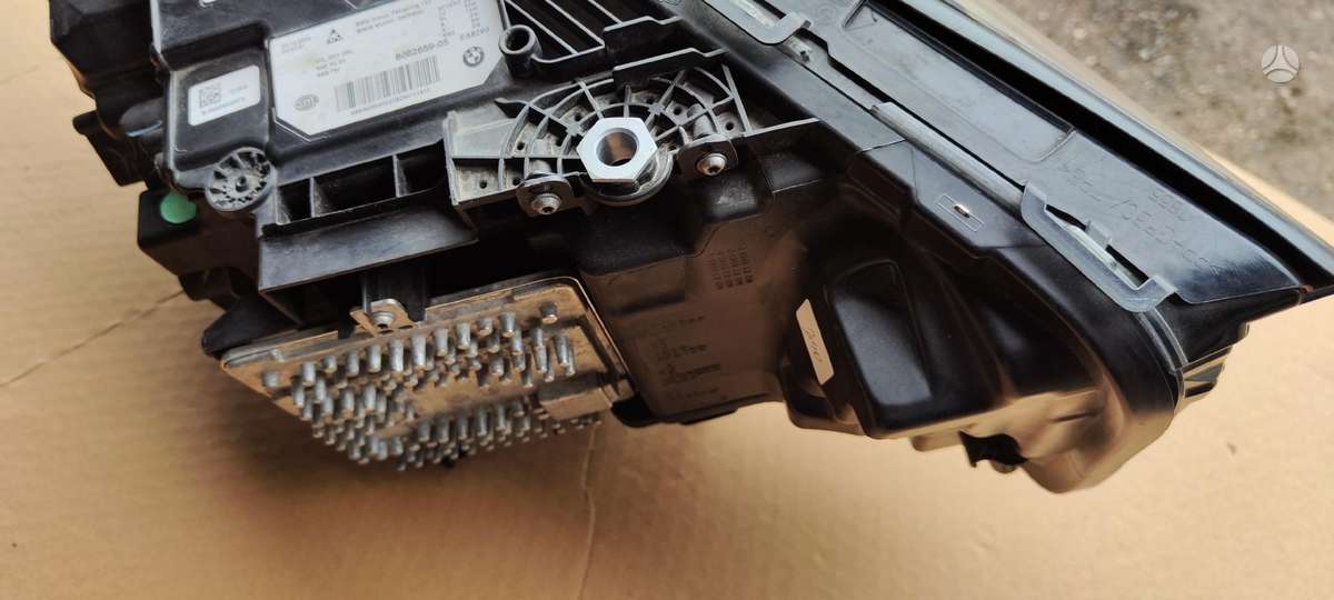 BMW 5 serija žibintai