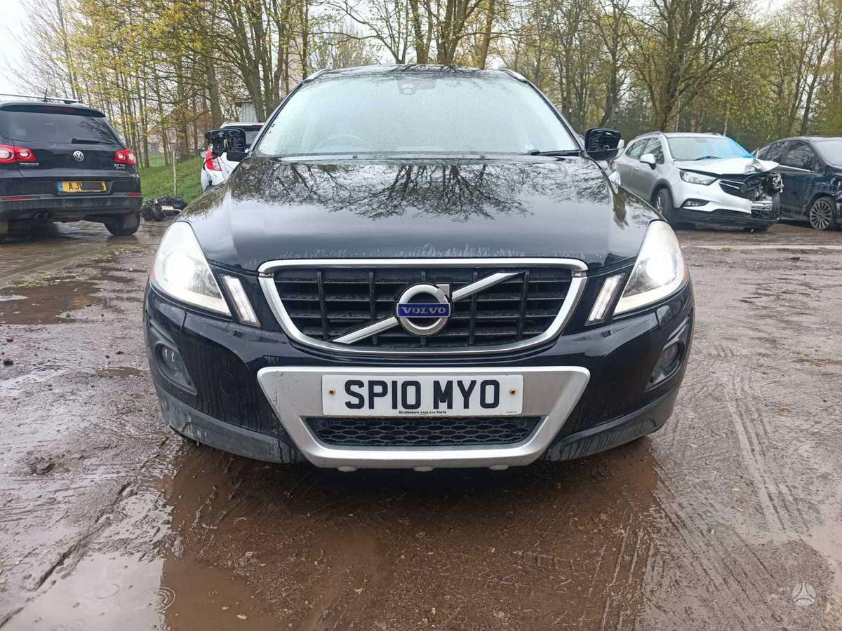 Volvo XC60 dalimis
