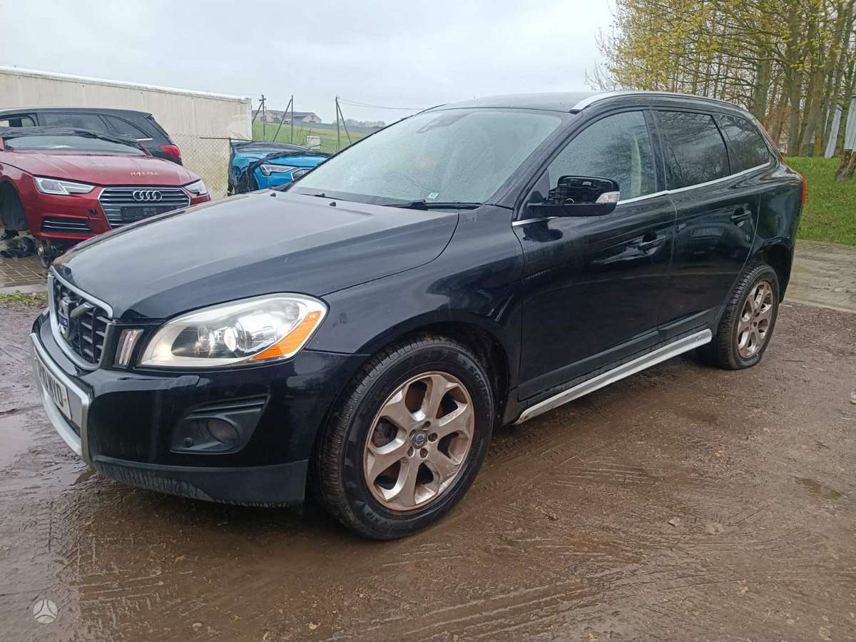 Volvo XC60 for parts