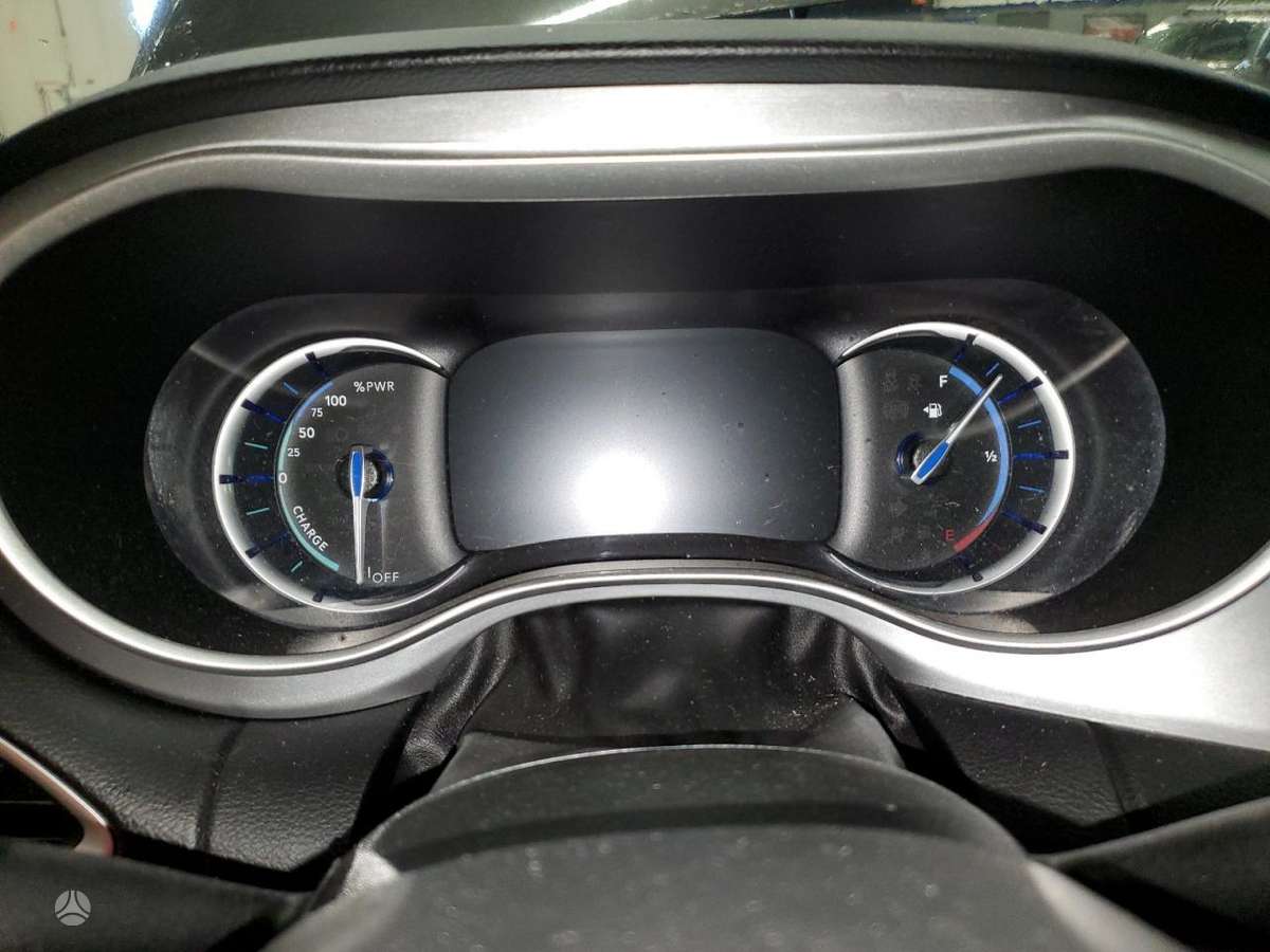 Chrysler Pacifica
