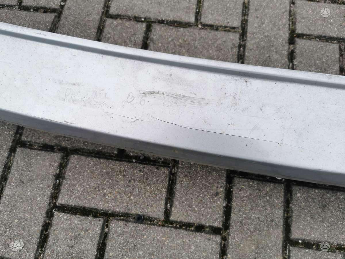 Volkswagen Passat Plikas galinis bamperis