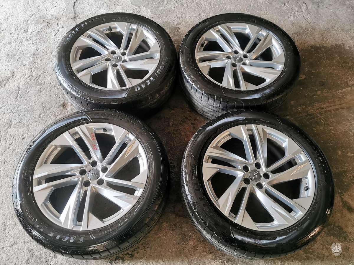 Audi Q7, lengvojo lydinio, R20