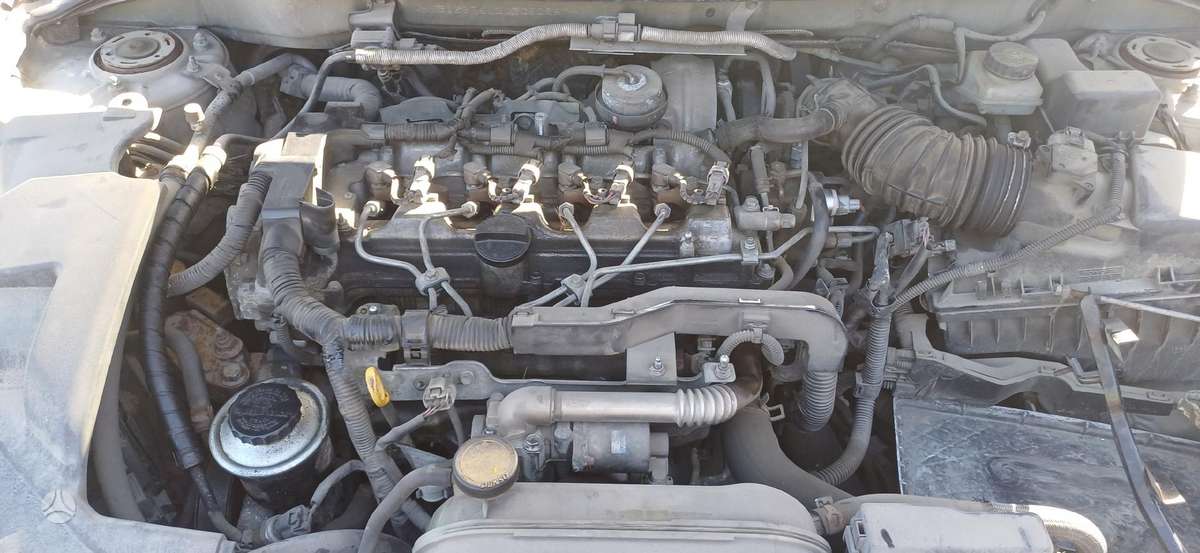 Toyota Avensis dalimis