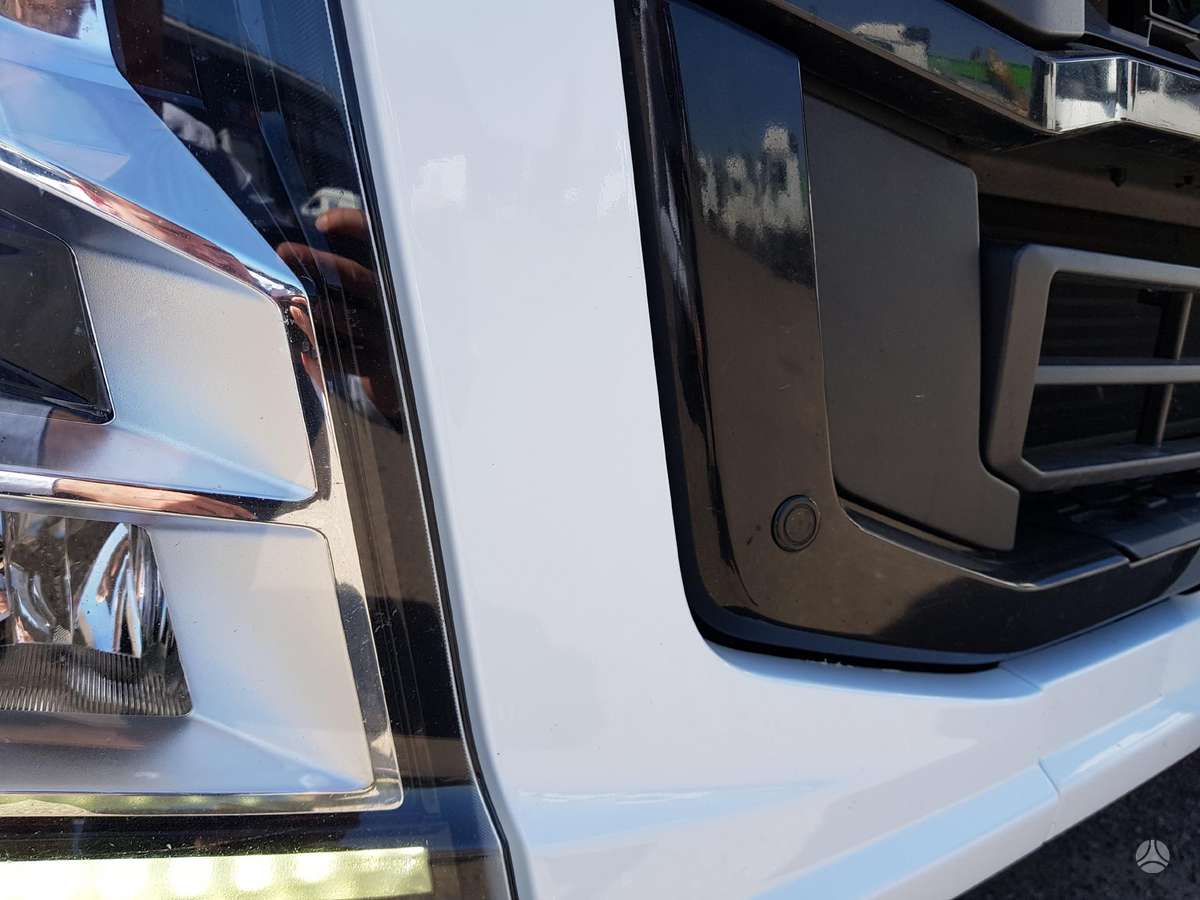 Ford F-MAX, 2 miegamosios vietos