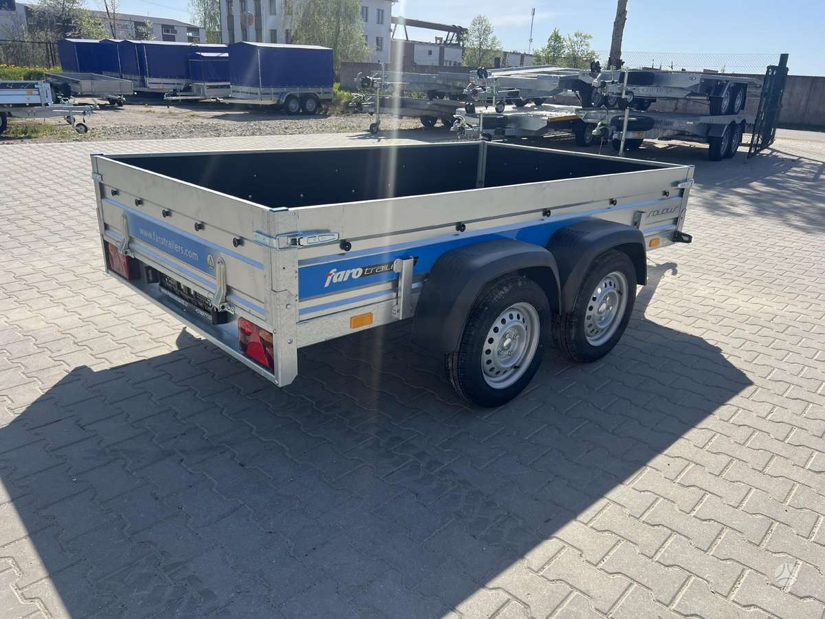 Faro Solidus2615, passenger car trailers