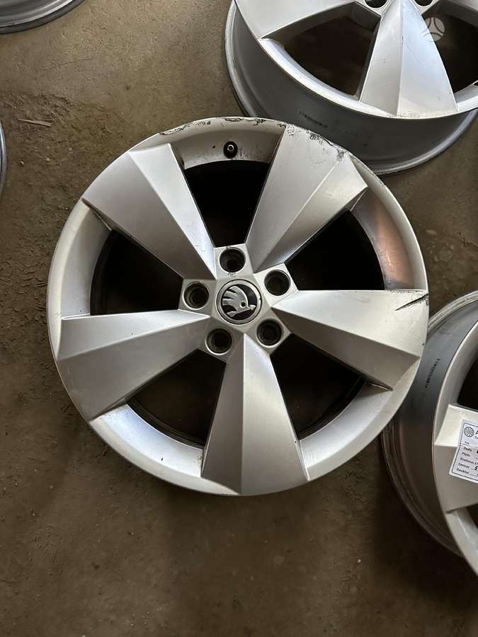 Skoda, lengvojo lydinio, R17