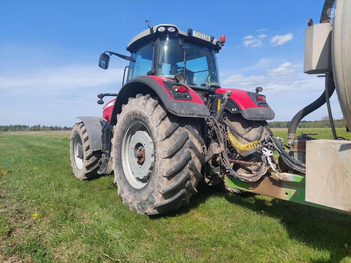 Massey Ferguson 8690, тракторы