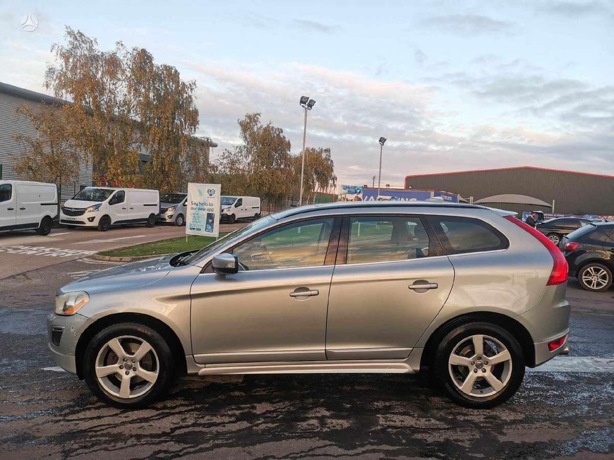 Volvo XC60 Visos volvo dalys