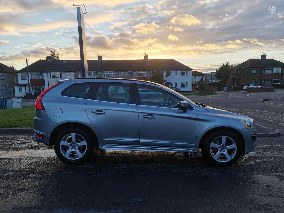 Volvo XC60 Visos volvo dalys