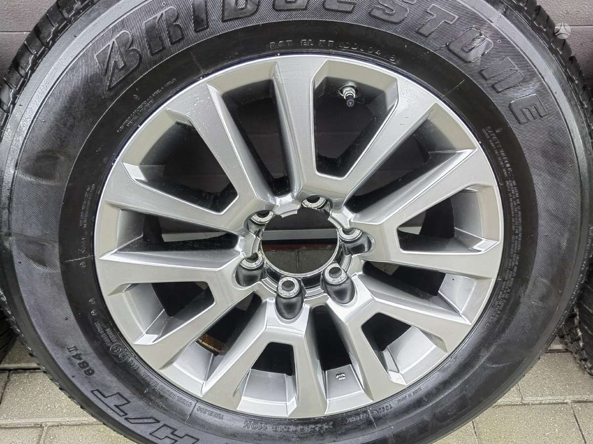 Toyota Hilux kėbulo dalys