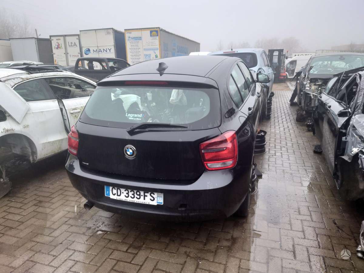 BMW 1 serija