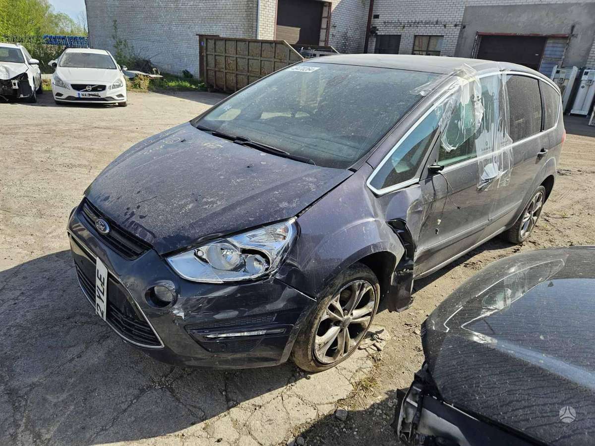 Ford S-MAX dalimis