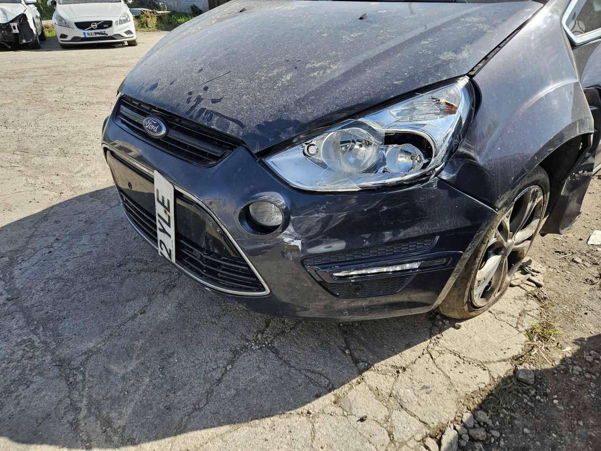 Ford S-MAX по частям