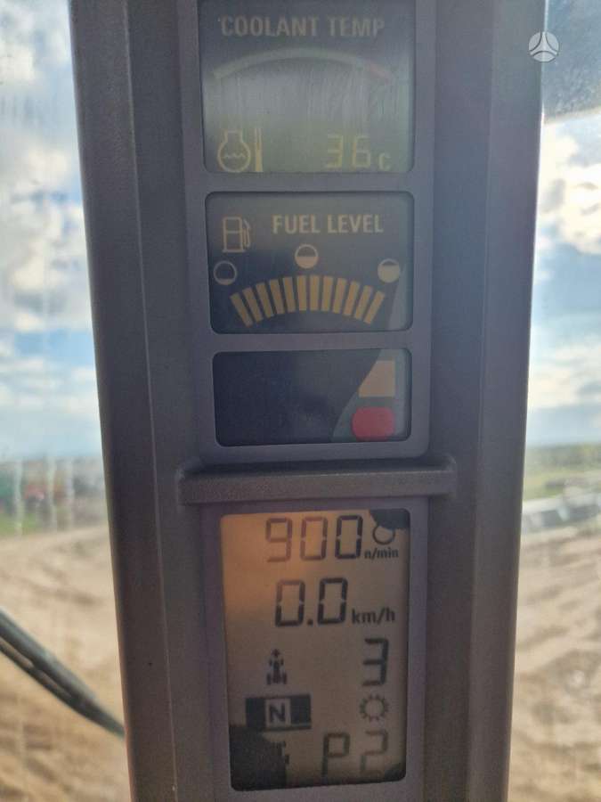 Case-IH MX 270, tractors