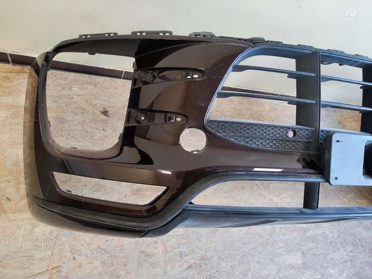 Porsche Macan hood (front, rear), bumpers