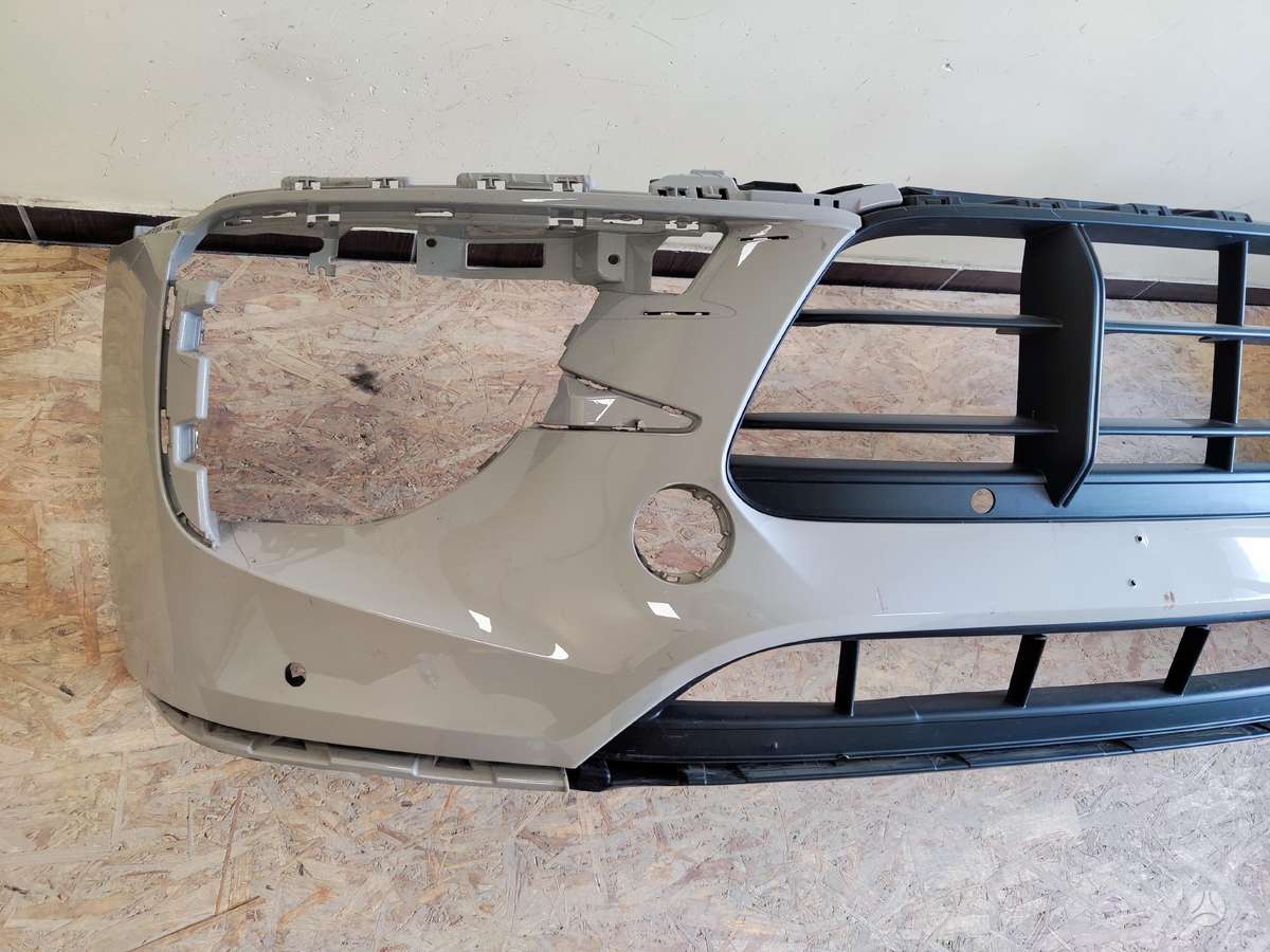 Porsche Macan hood (front, rear), bumpers