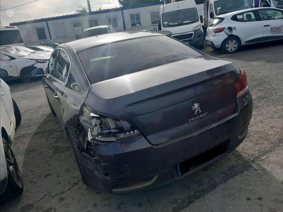 Peugeot 508 dalimis