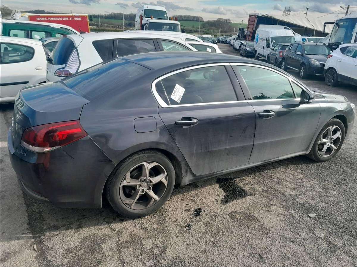 Peugeot 508 по частям