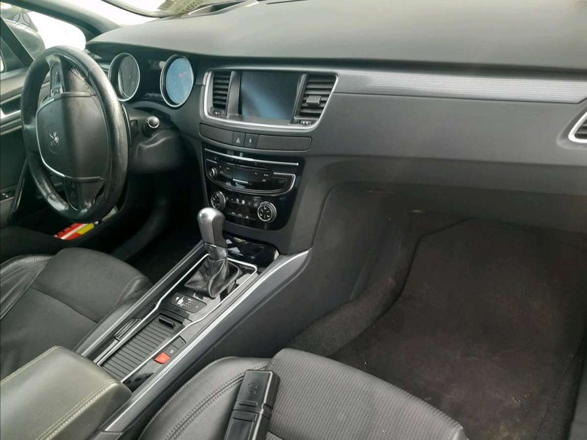Peugeot 508 по частям