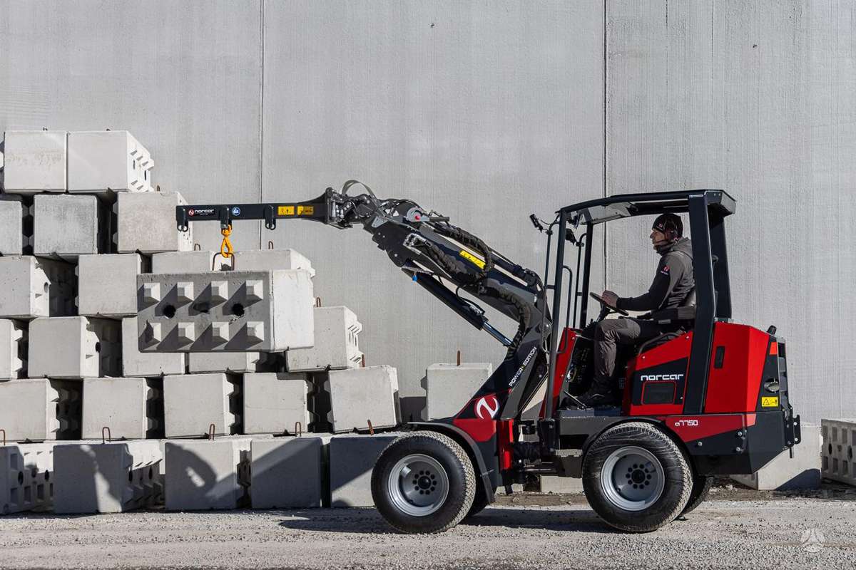 Norcar A6, mini krautuvai