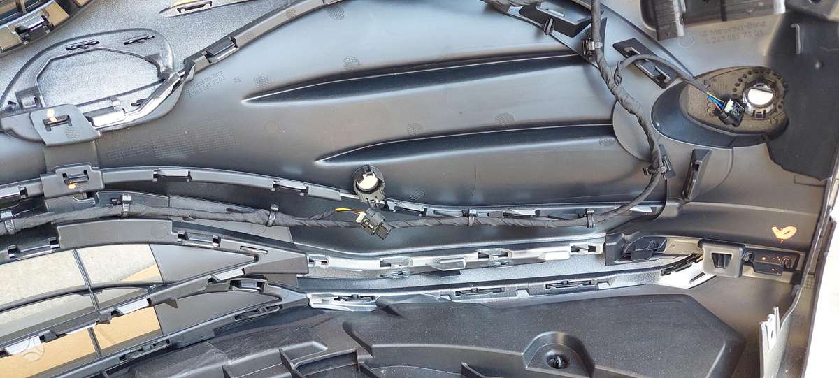 Mercedes-Benz EQA, A2438856901, Deu005