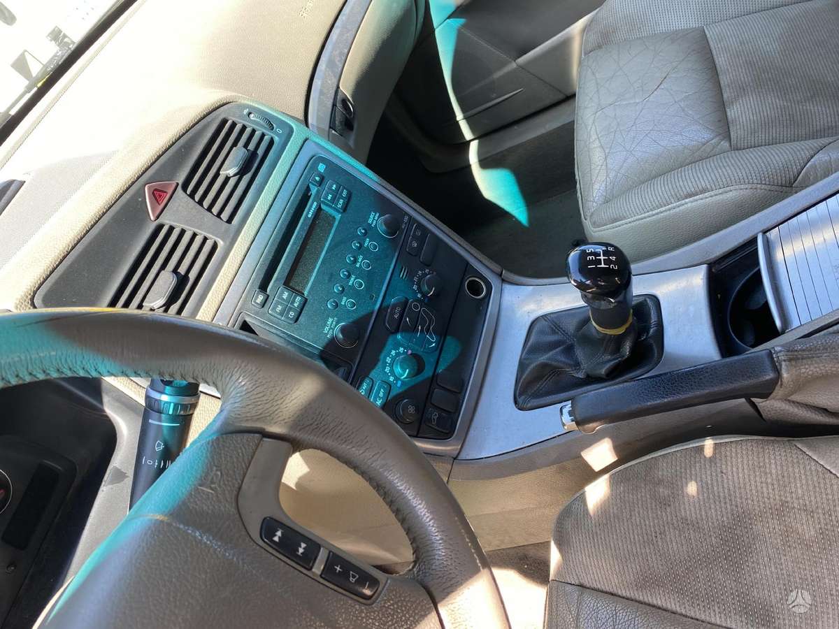 Volvo V70