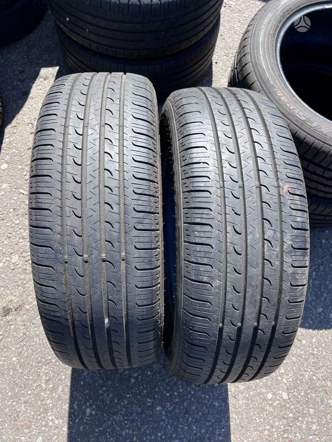 Goodyear Efficientgrip SUV 4x4, vasarinės 225/55 R19