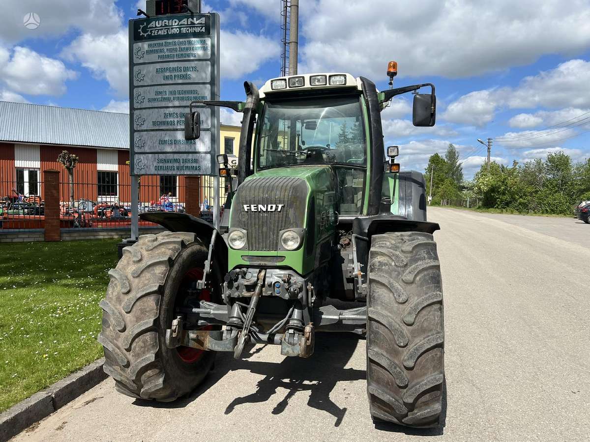 Fendt 818 Vario TMS, traktoriai