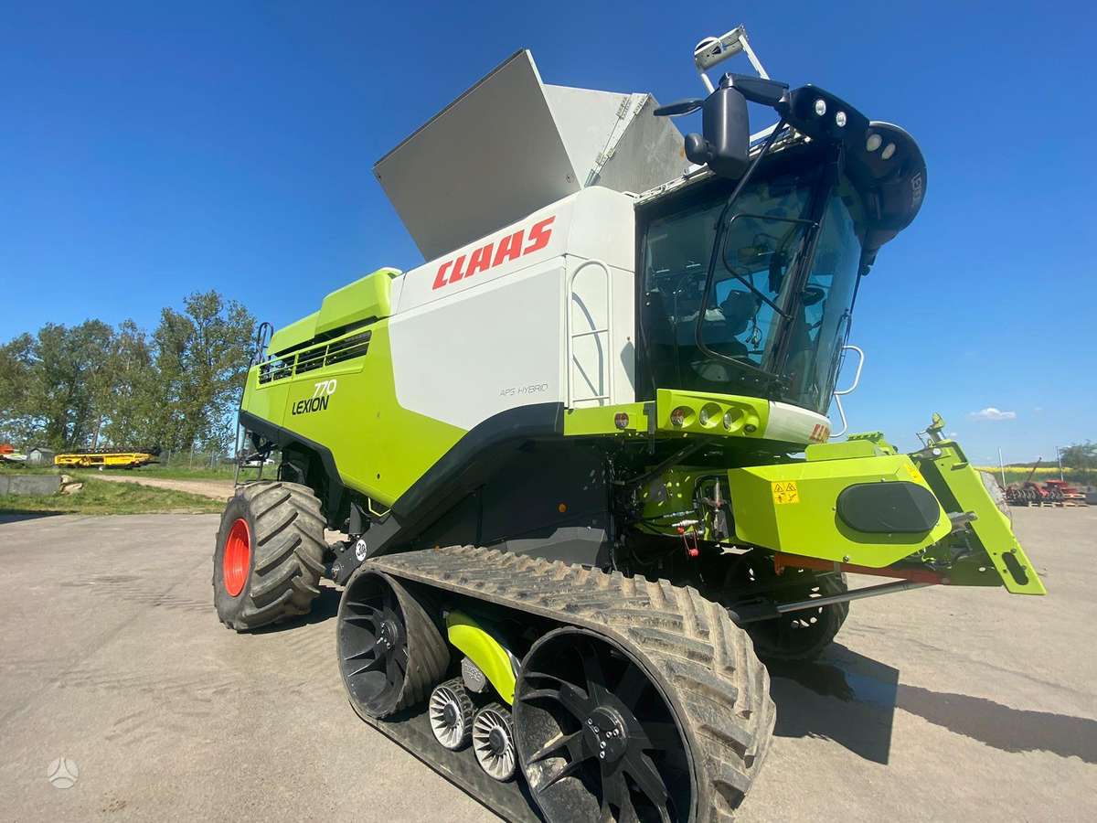 Claas Lexion 770TT, kombainai