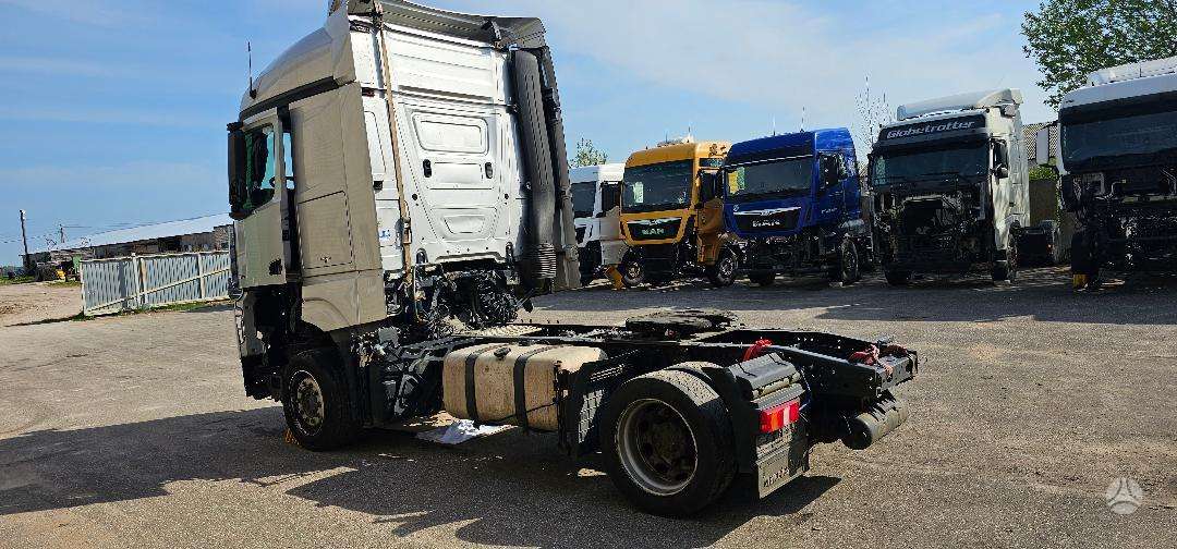Mercedes-Benz Actros, тягачи