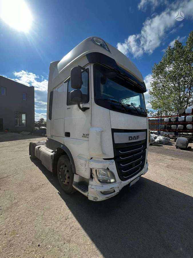 DAF XF460FT, vilcējs