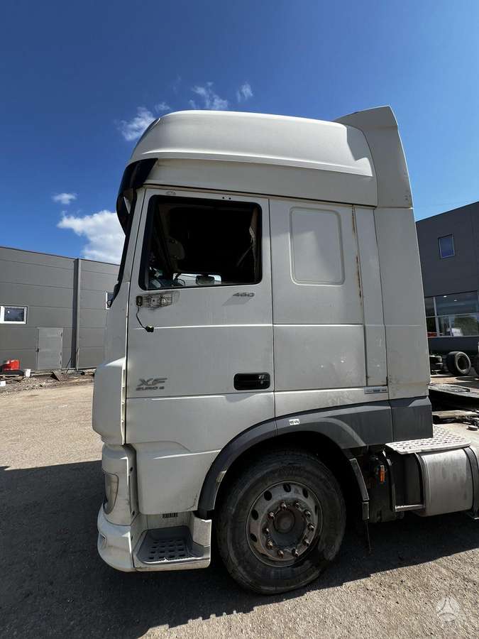 DAF XF460FT, vilcējs