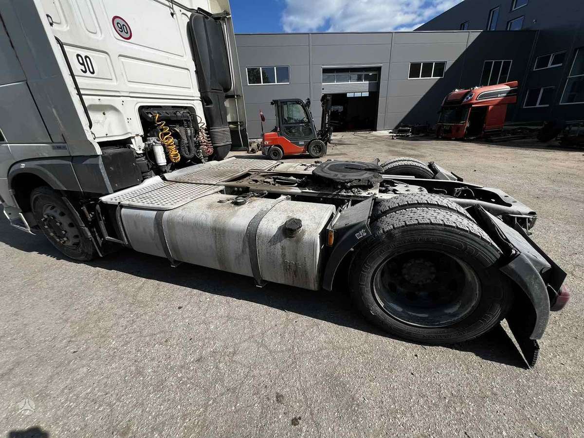 DAF XF460FT, тягачи