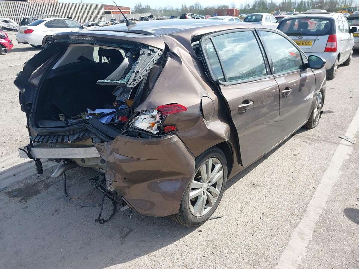 Peugeot 308, AHX (DW10FD)