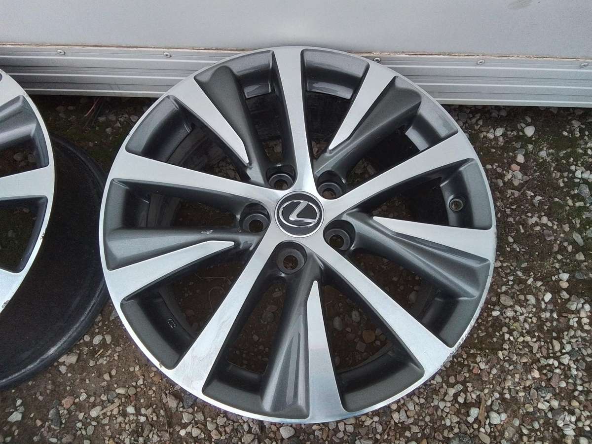 Lexus, vieglmetāla, R17