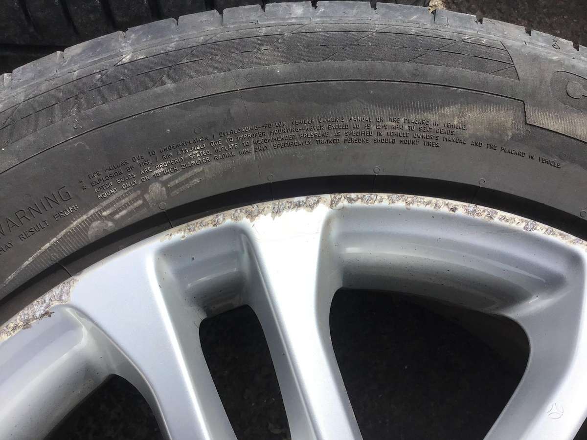 Volvo XC60, lengvojo lydinio, R18