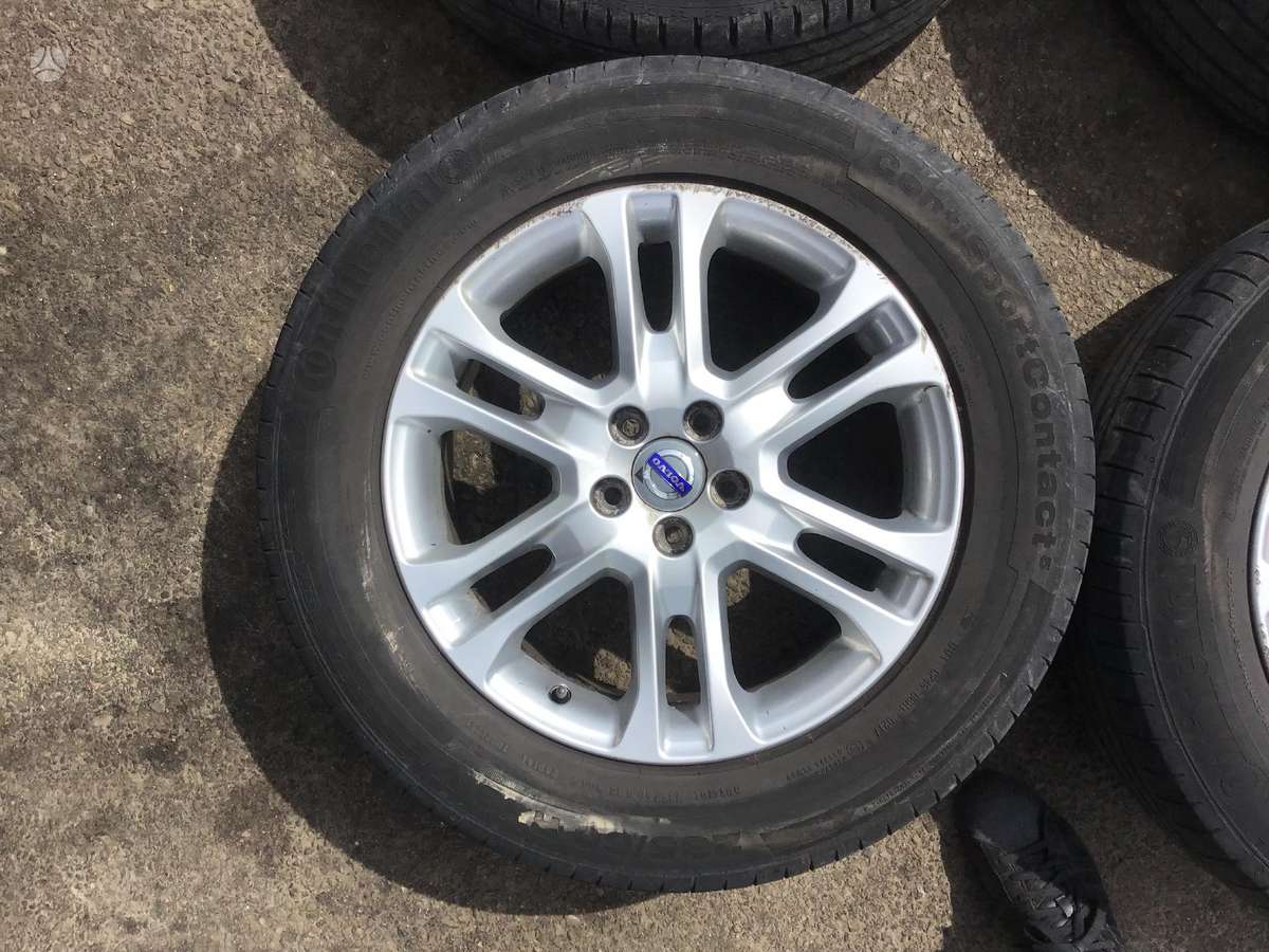 Volvo XC60, lengvojo lydinio, R18