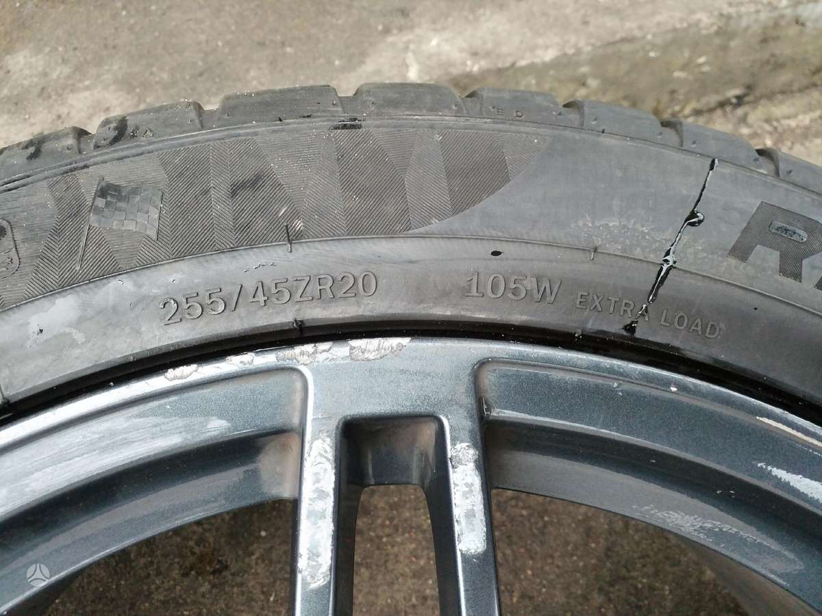 Audi A6 C7, lengvojo lydinio, R20