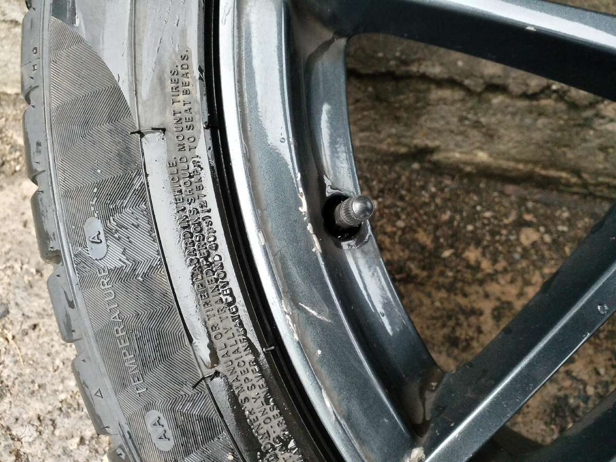 Audi A6 C7, lengvojo lydinio, R20