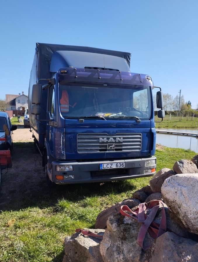 MAN Tgl12-210, sunkvežimiai