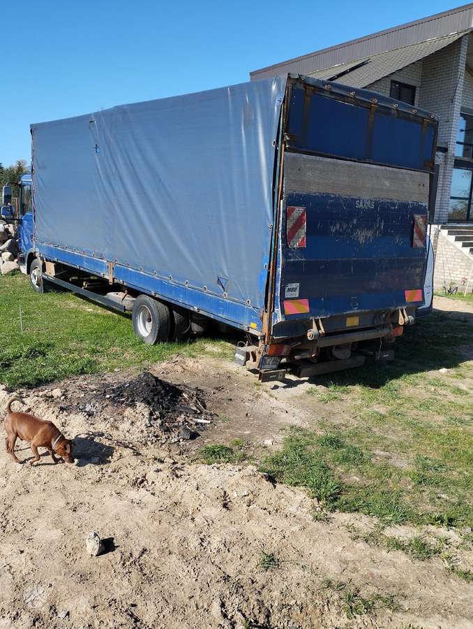 MAN Tgl12-210, sunkvežimiai