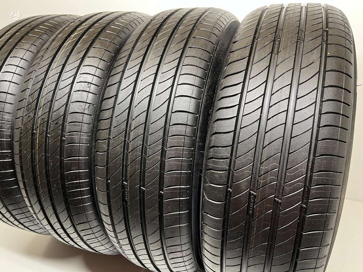 Michelin Primacy 4 98%, summer 215/60 R17