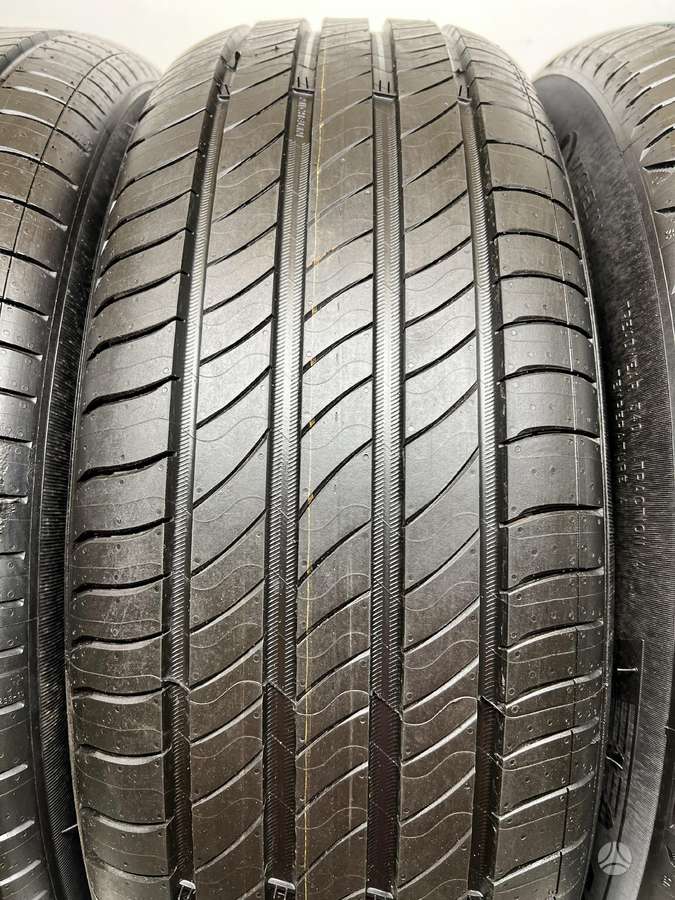 Michelin Primacy 4 98%, vasaras 215/60 R17