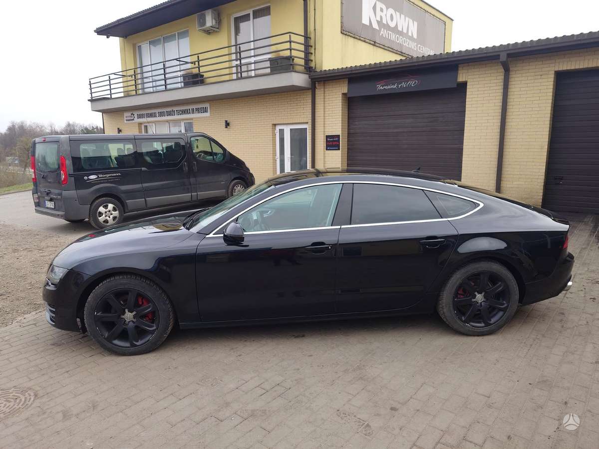 Audi A7 dalimis. audi a7 dalys naujai prad