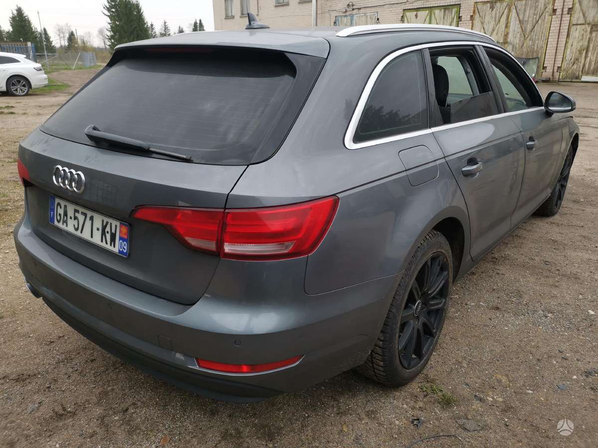 Audi A4 Variklis csw