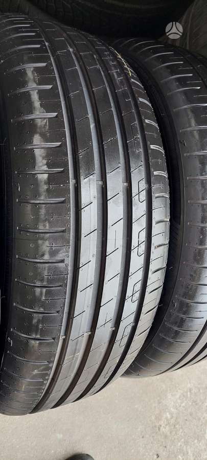 Goodyear, летние 205/55 R17