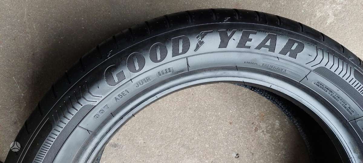 Goodyear, летние 205/55 R17
