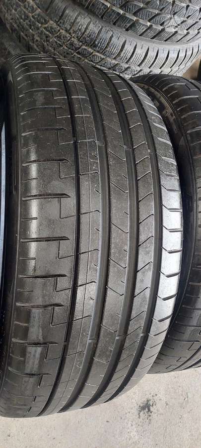 Pirelli, summer 245/35 R20