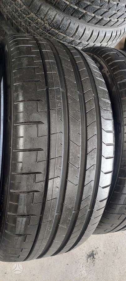 Pirelli, vasaras 245/35 R20