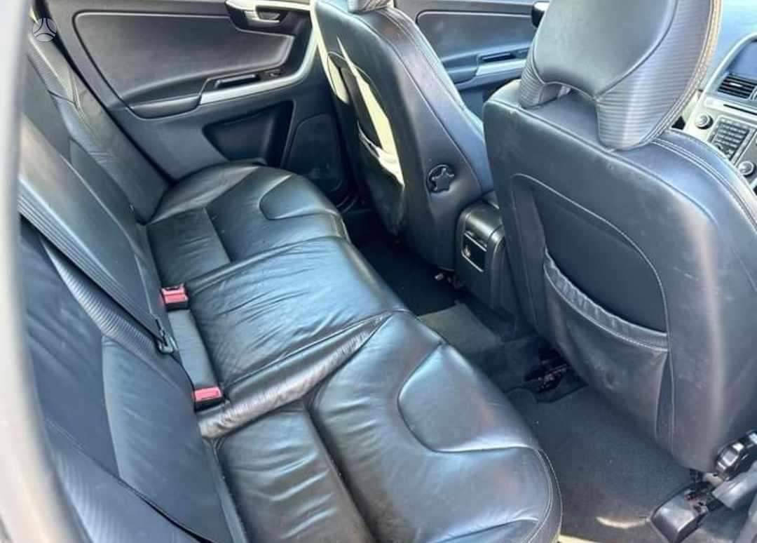Volvo XC60 Visos volvo dalys